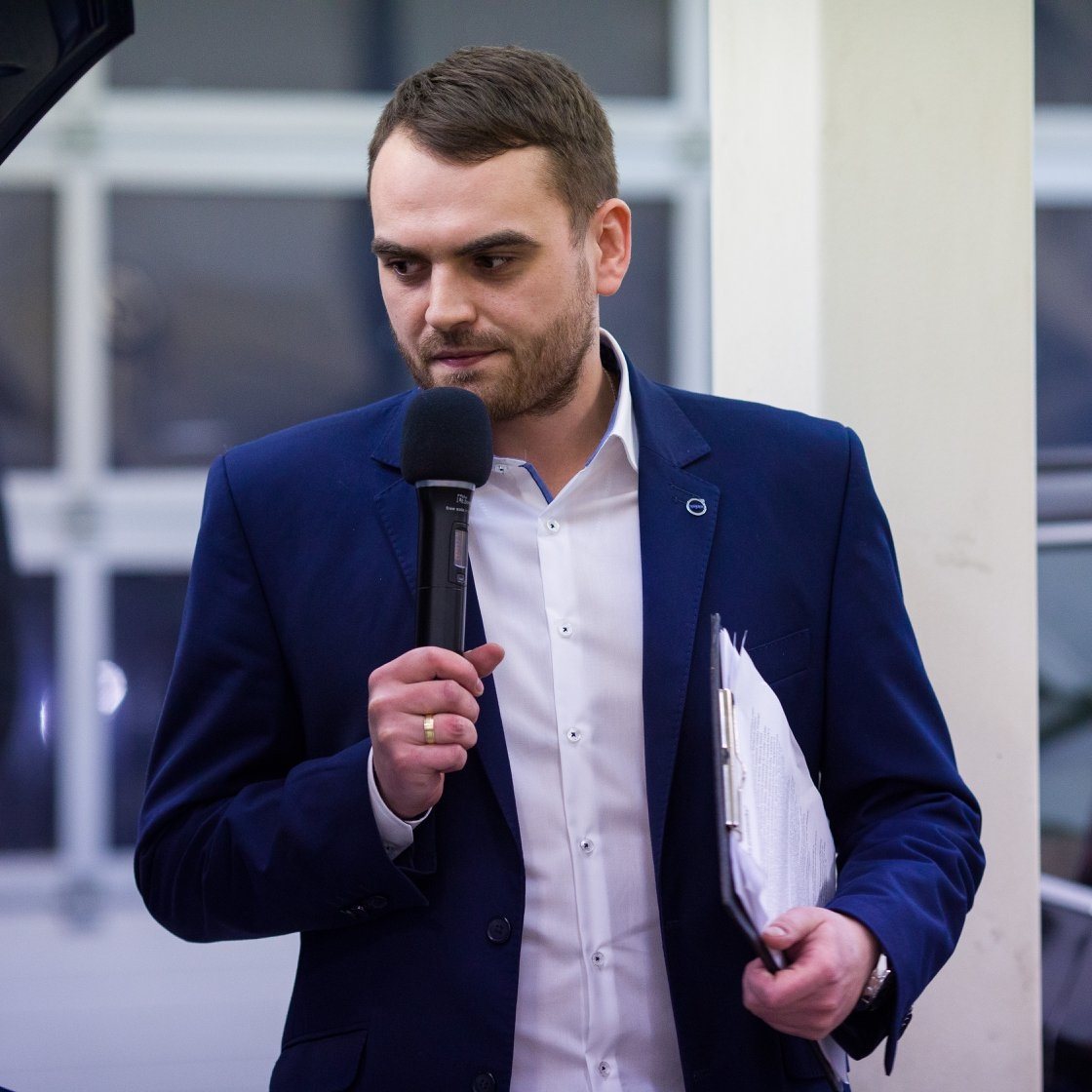 70637985_2393993053979658_722051201515913216_n (1)